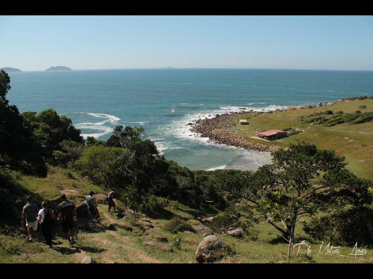 Espaco Arte Na Praia Гуарда-ду-Эмбау Экстерьер фото